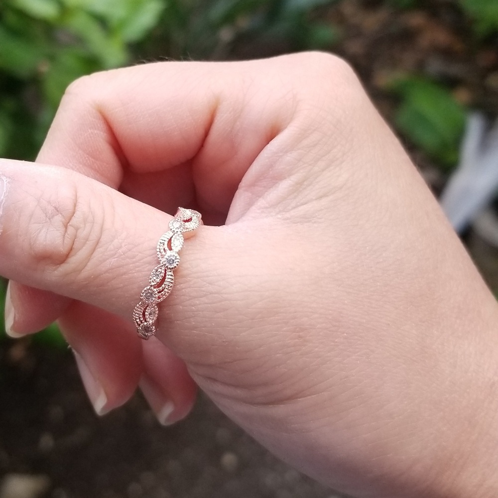 💎NEW💎 ROSE GOLD PLATED CZ RING - Picture 4 of 9
